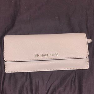 NWOT Michael kors wallet blush pink